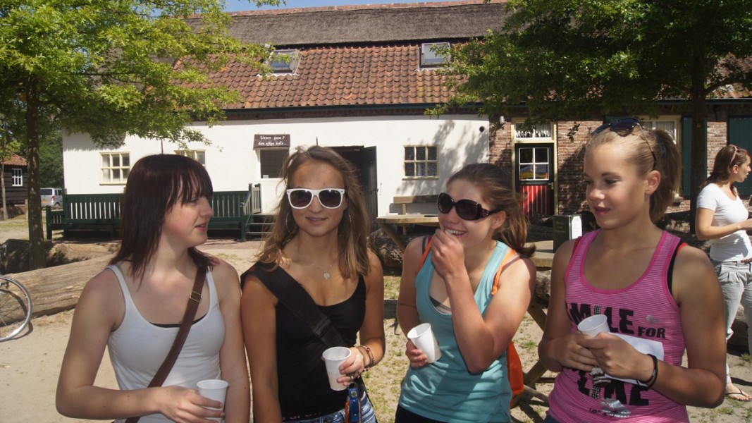 DSC01433 [1600x1200]-site.jpg